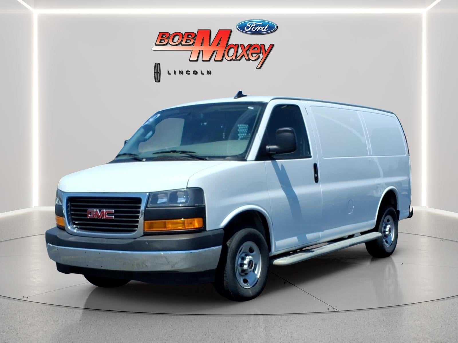 2024 GMC Savana
